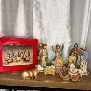 Vintage Herald Nativity Set Hand Painted 11 Piece Ceramic Holiday Christmas